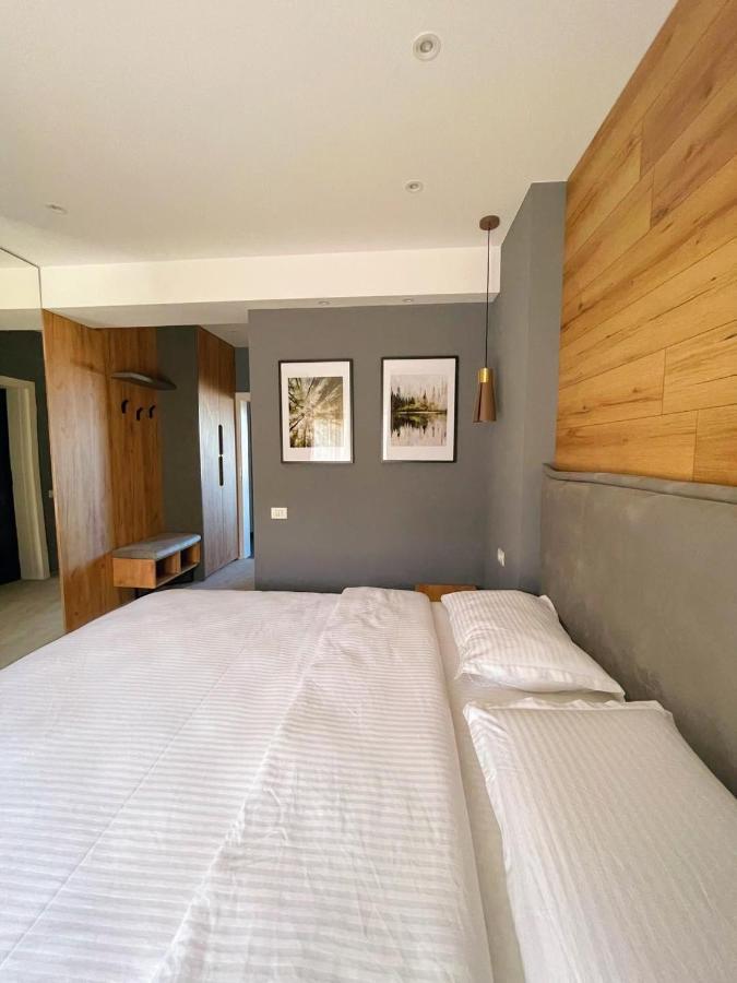 Hotel Muntele Mic Borlova Exterior foto