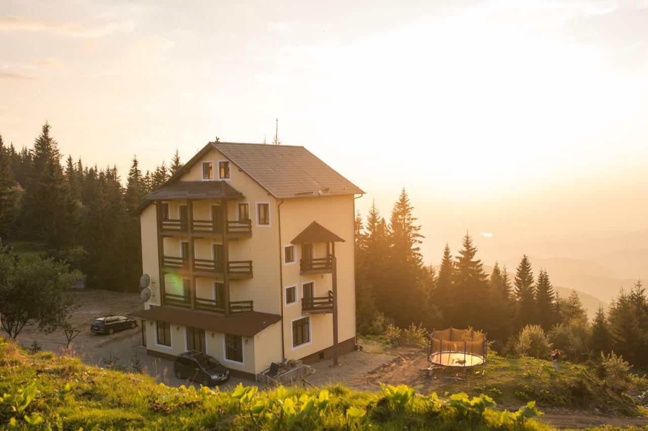 Hotel Muntele Mic Borlova Exterior foto